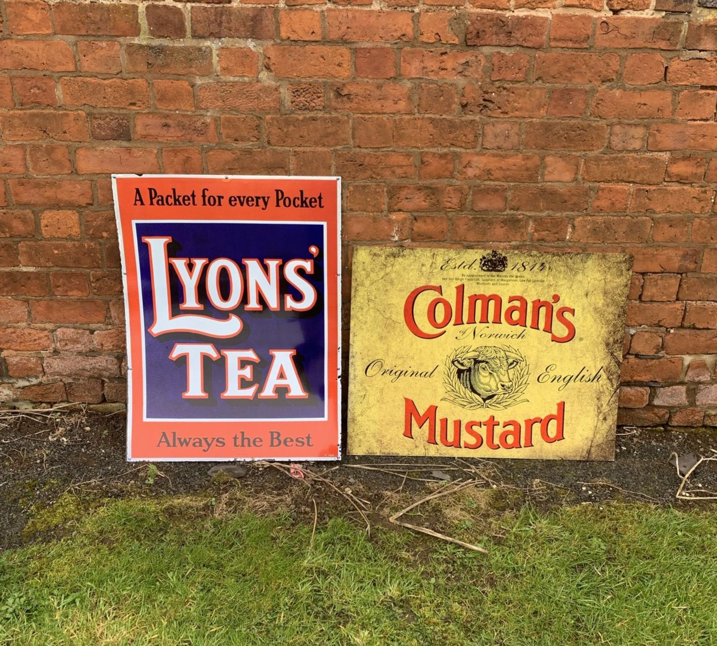 Lyons Tea A Packet For Every Pocket | Metal Sign