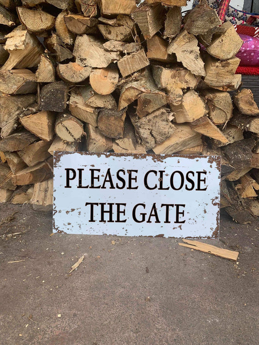Please Close The Gate - Kitchen | Metal Wall Sign
