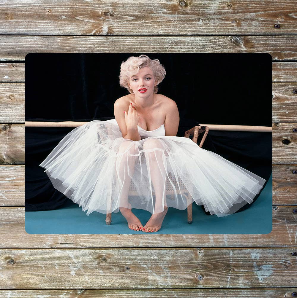 Marylin Monroe White Dress | Metal Wall Sign